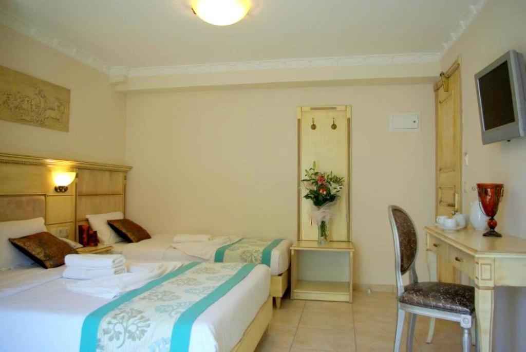 Parthenon Art Hotel Olympiakí Aktí Ngoại thất bức ảnh