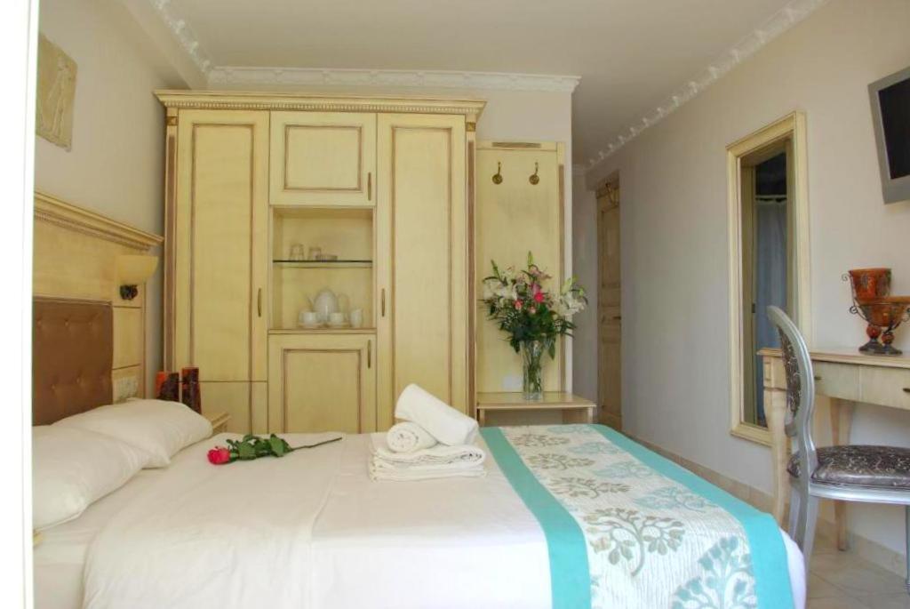 Parthenon Art Hotel Olympiakí Aktí Ngoại thất bức ảnh